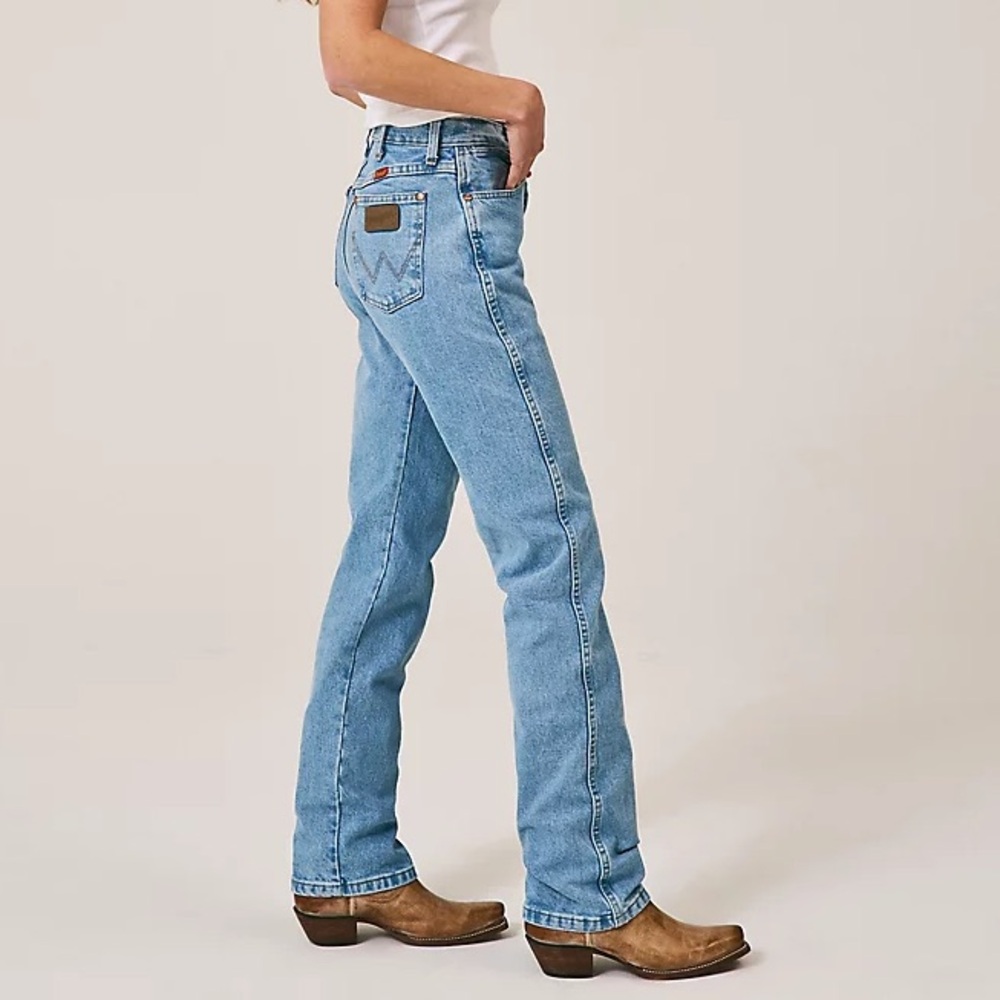 WOMEN'S WRANGLER COWBOY CUT SLIM FIT JEAN